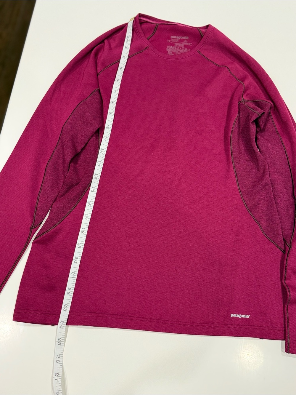 Patagonia Women's Capilene Magenta Two-Piece Performance Base Layer Set - Picture 6 of 13